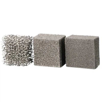 Metalna pjena visoke poroznosti